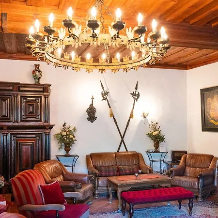 Hotel Burg Rabenstein 4*