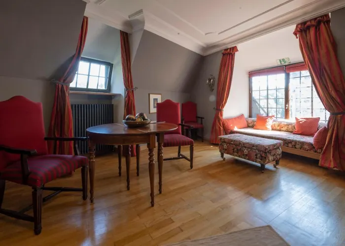 Burg Rabenstein מלון