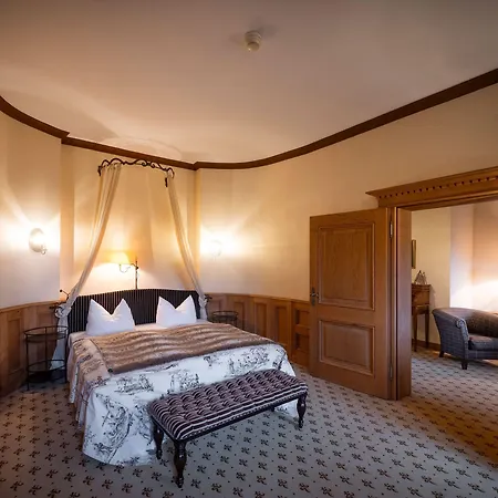 Hotel Burg Rabenstein