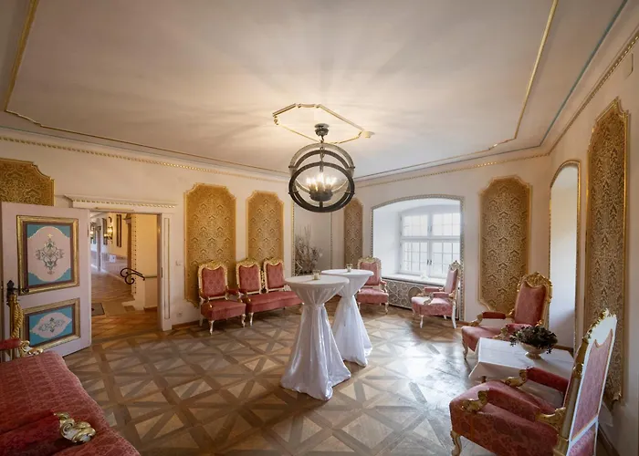 Hotel Burg Rabenstein 4*